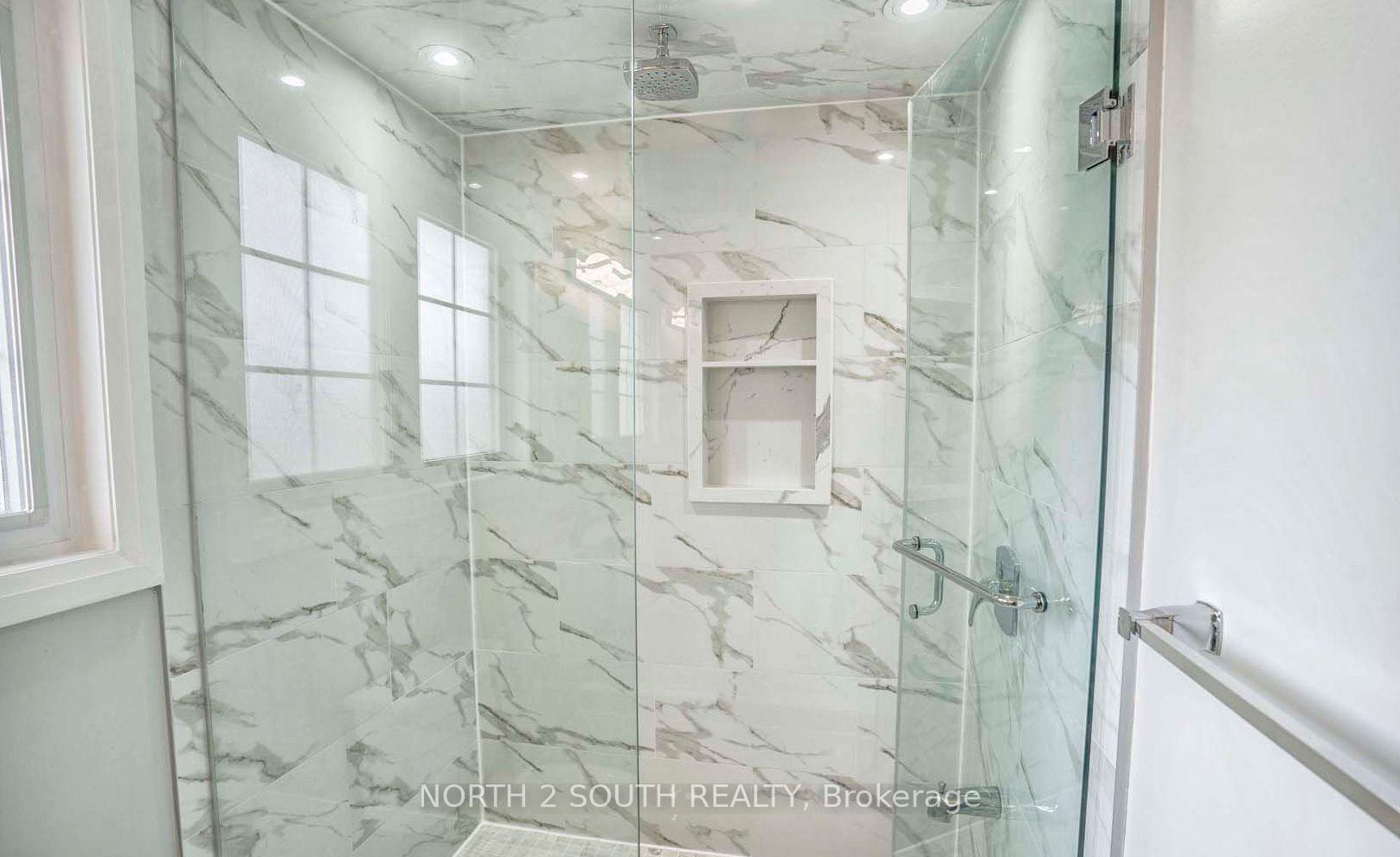 Photo 36 of Unit upper, 37 Loire Court, Etobicoke, West Humber-Clairville — HOMEH