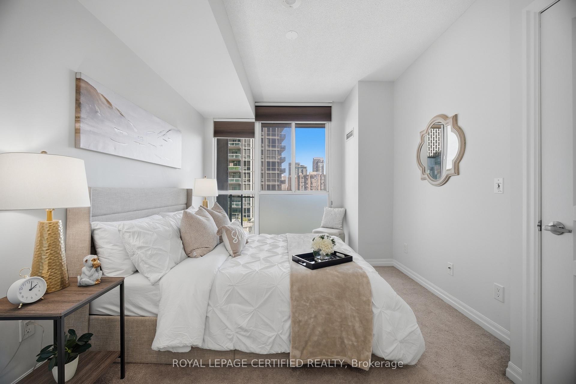 Photo 16 of Unit 805, 225 Webb Drive, Mississauga, City Centre — HOMEH