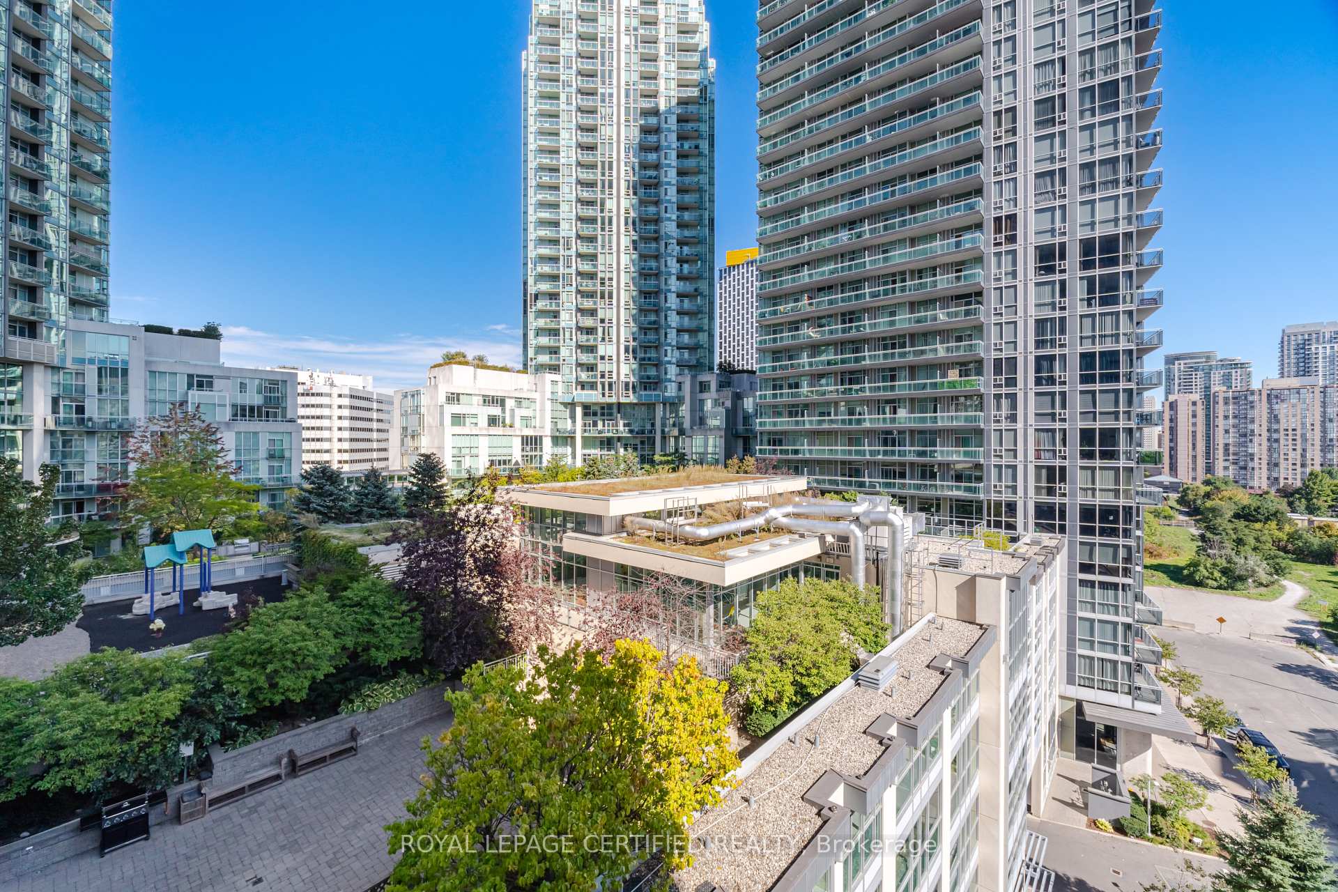 Photo 26 of Unit 805, 225 Webb Drive, Mississauga, City Centre — HOMEH