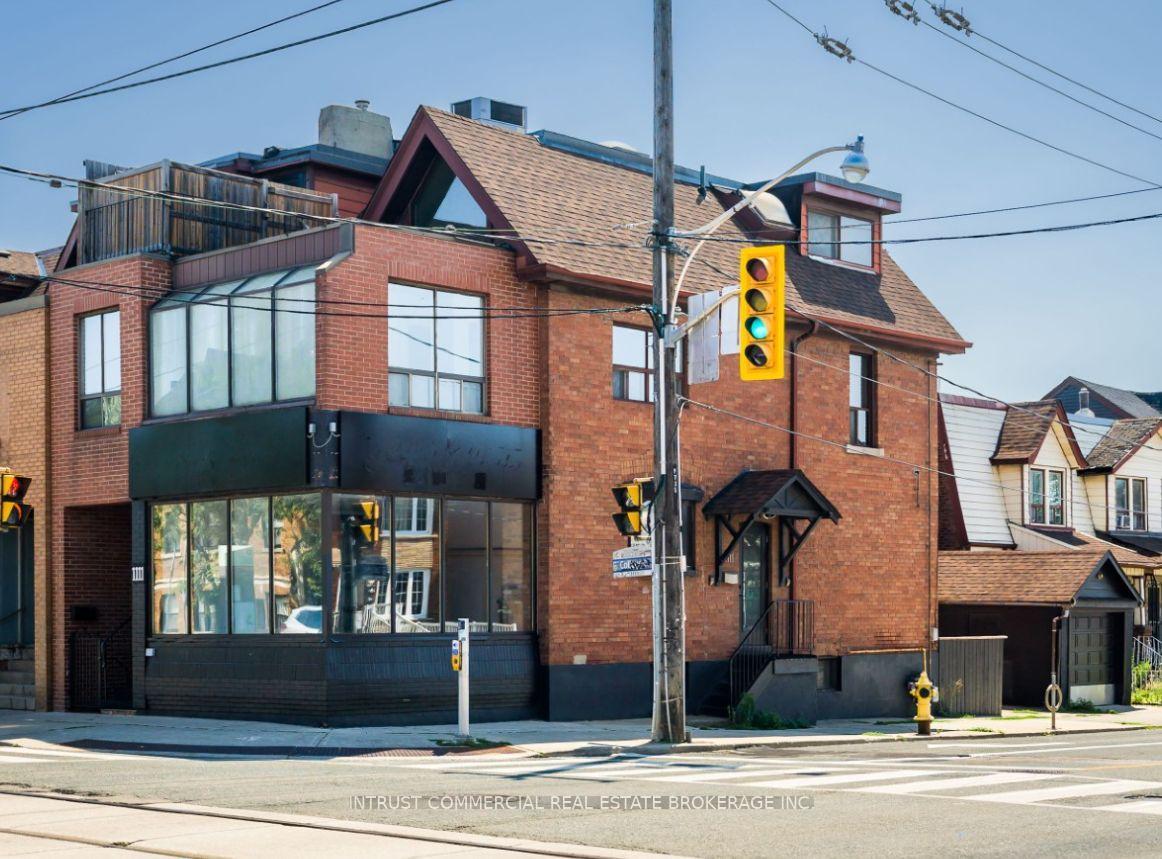 Photo of 1111 College Street