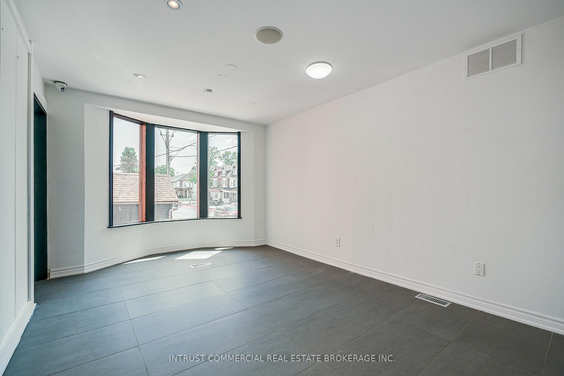Photo 23 of 1111 College Street, Toronto, Little Portugal — HOMEH