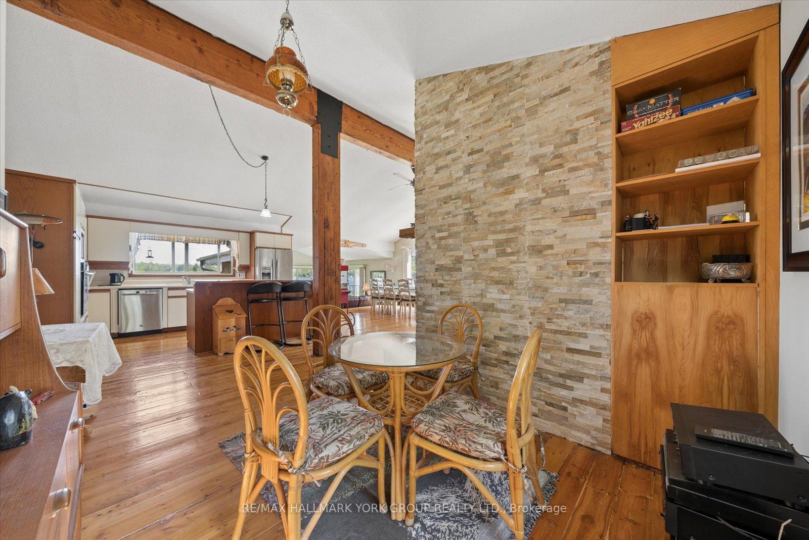 Photo 22 of 102 Albert Street, Kawartha Lakes, Bexley — HOMEH