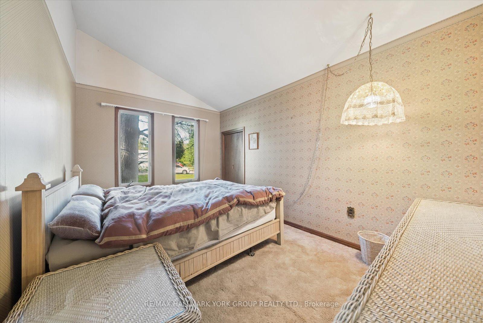 Photo 32 of 102 Albert Street, Kawartha Lakes, Bexley — HOMEH