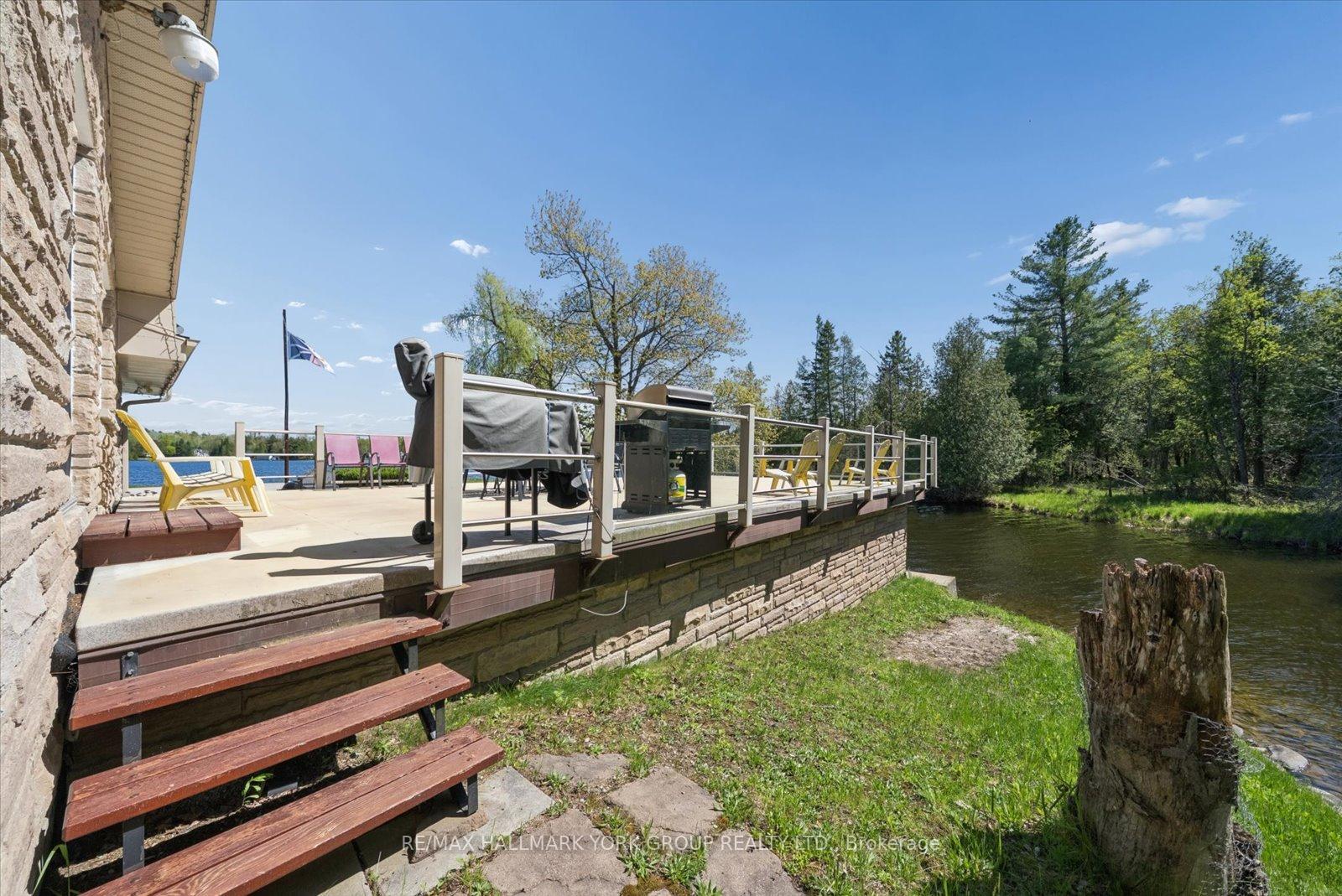 Photo 40 of 102 Albert Street, Kawartha Lakes, Bexley — HOMEH