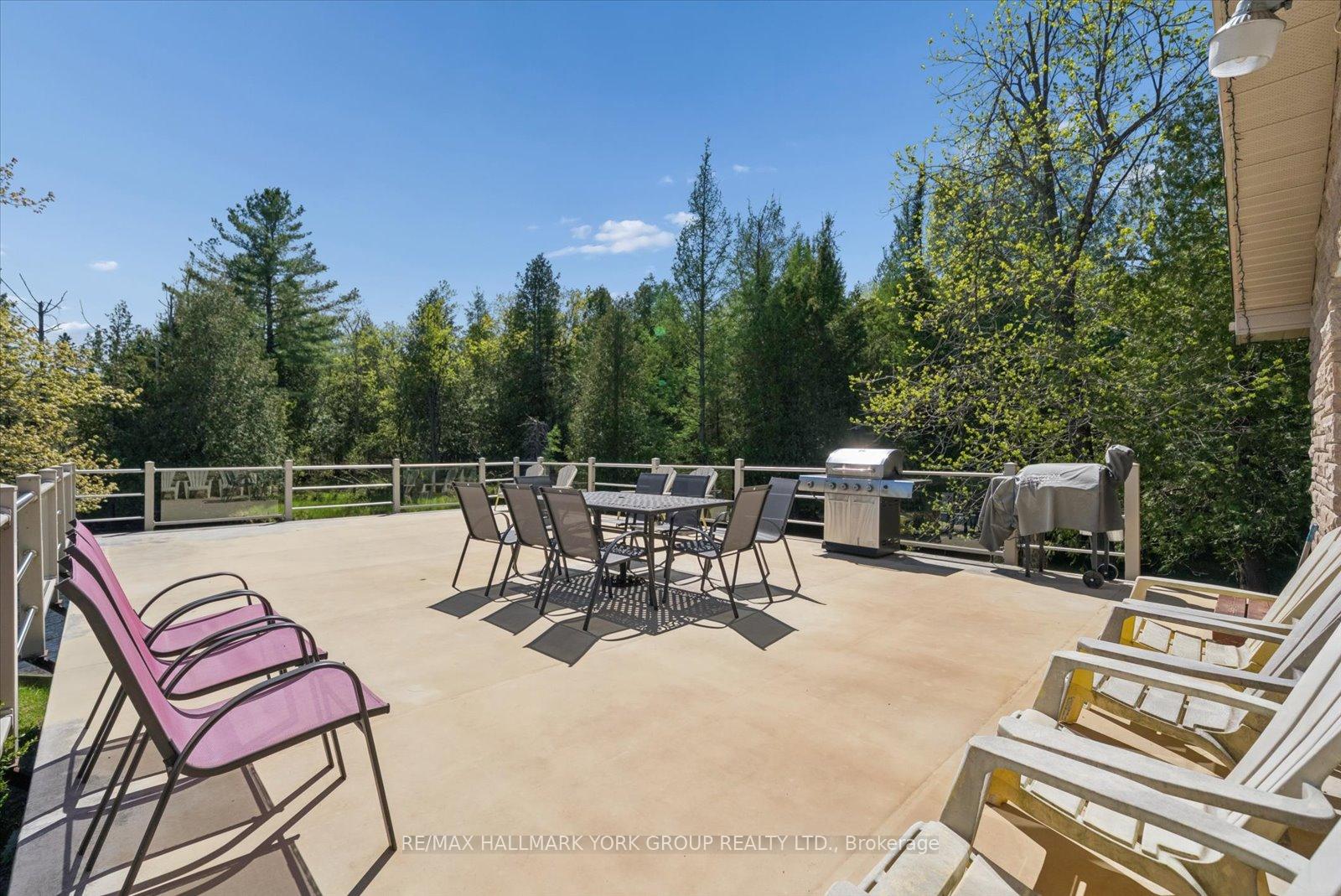Photo 42 of 102 Albert Street, Kawartha Lakes, Bexley — HOMEH