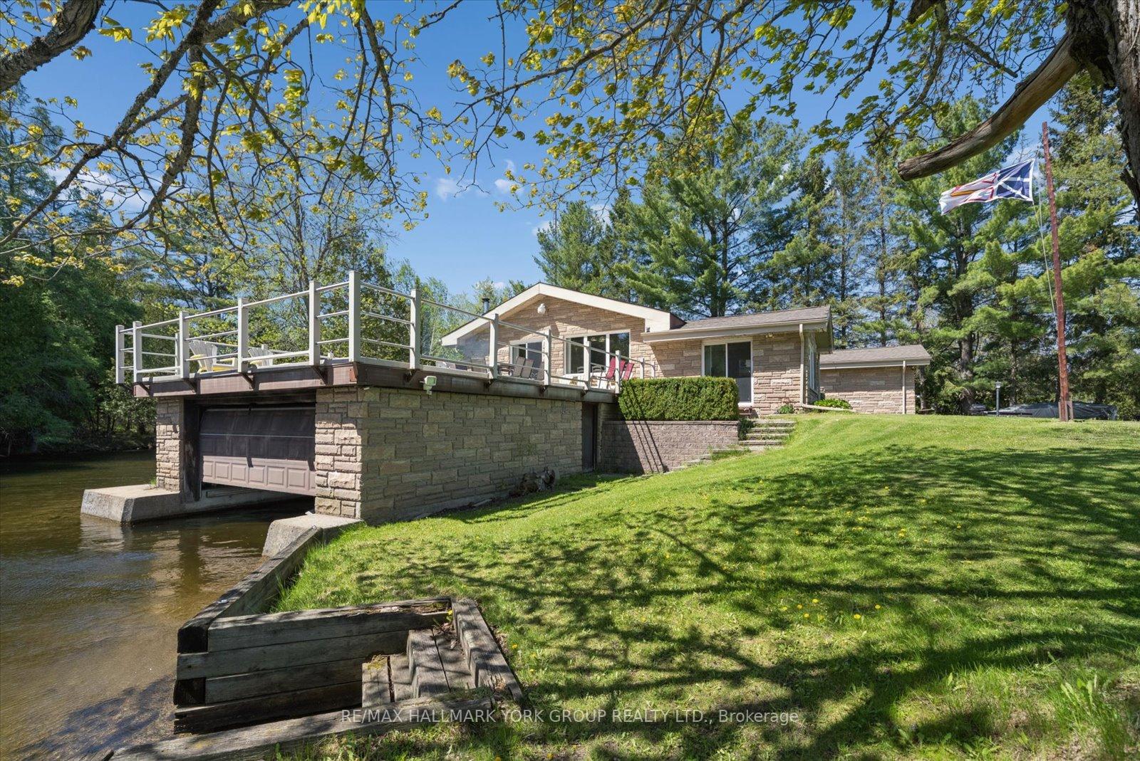 Photo 44 of 102 Albert Street, Kawartha Lakes, Bexley — HOMEH