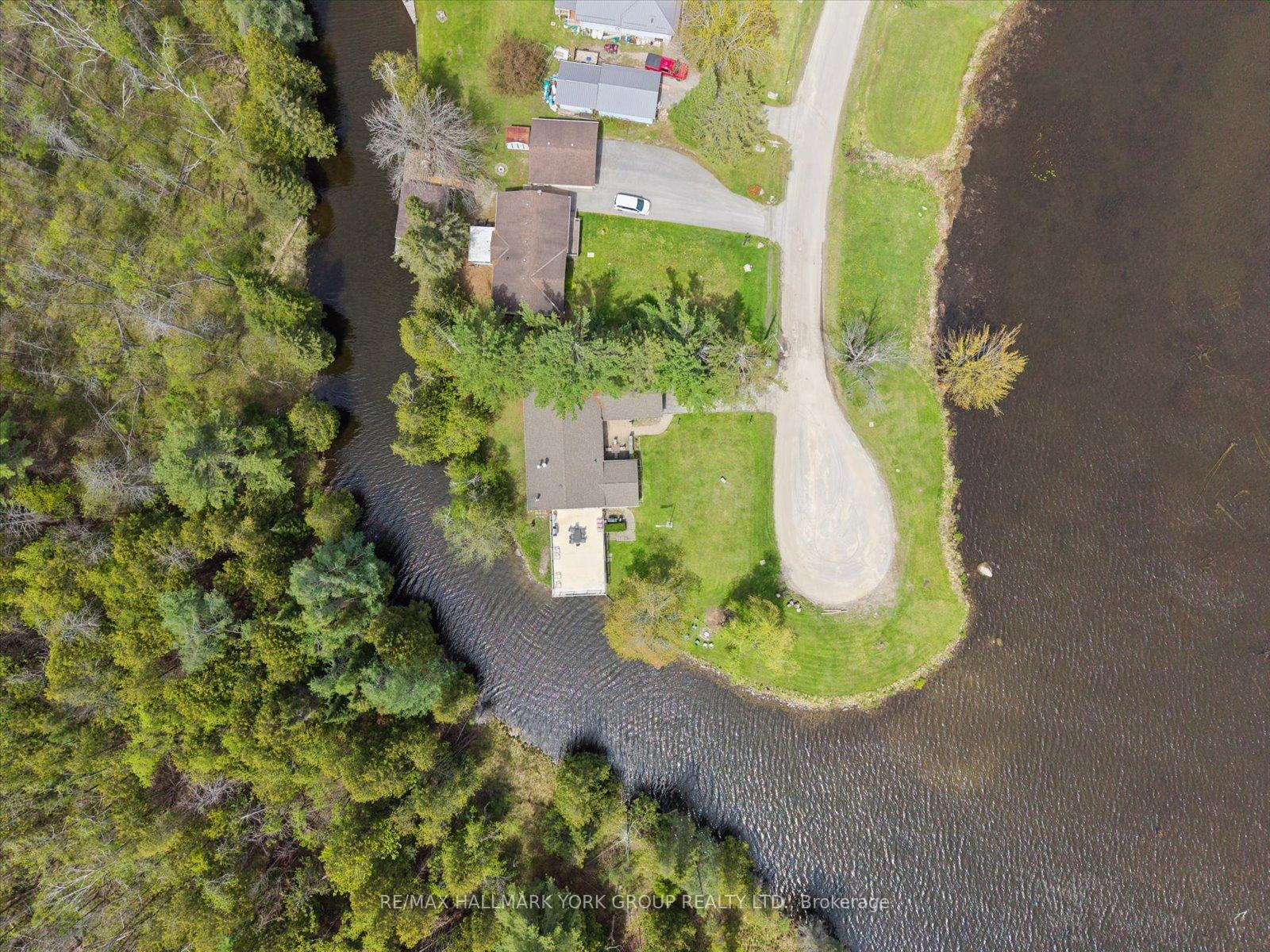 Photo 47 of 102 Albert Street, Kawartha Lakes, Bexley — HOMEH
