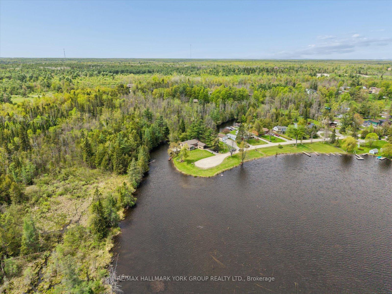 Photo 49 of 102 Albert Street, Kawartha Lakes, Bexley — HOMEH