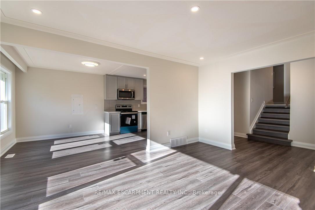 Photo 5 of Unit 1, 308 Mount Albion Road, Hamilton, Red Hill — HOMEH