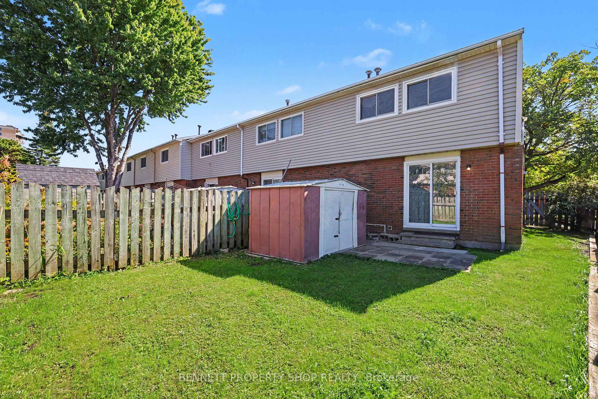 Photo 12 of Unit A, 1480 Heatherington Road, Ottawa, Heron Gate/Industrial Park — HOMEH