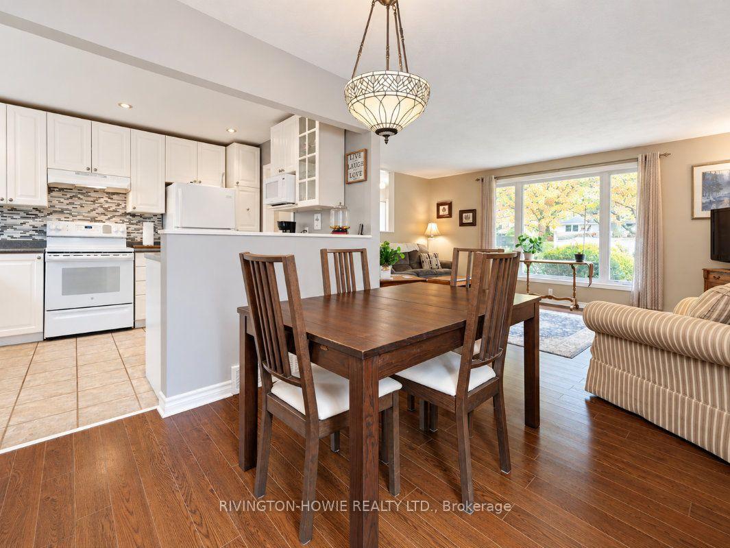 Photo 16 of 125 Snelgrove Drive, Ottawa, Carp — HOMEH