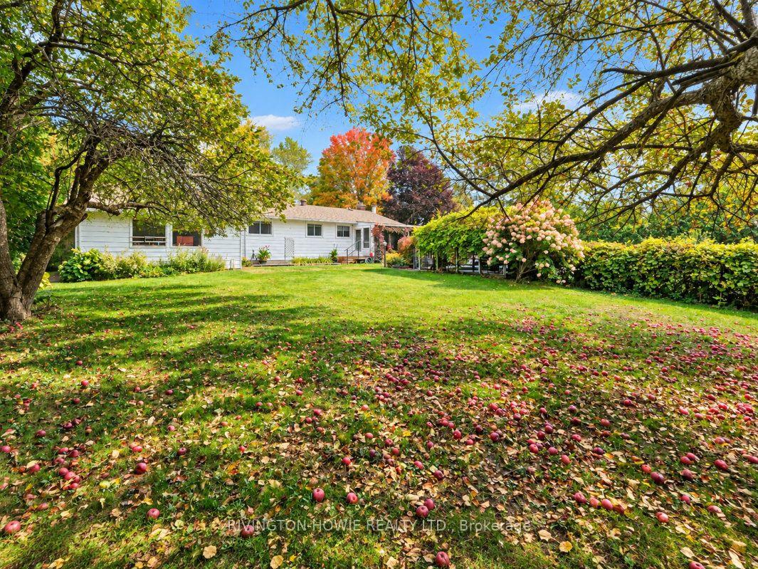Photo 36 of 125 Snelgrove Drive, Ottawa, Carp — HOMEH