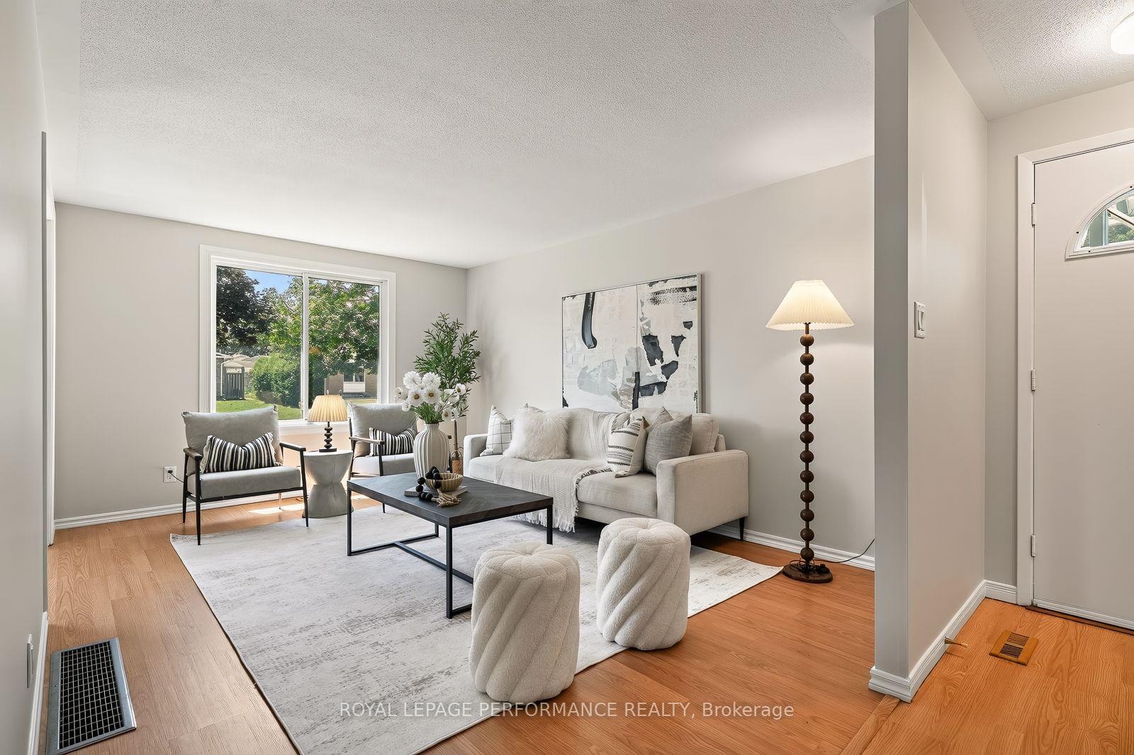 Photo 14 of 2179 Erinbrook Crescent, Ottawa, Sheffield Glen/Industrial Park — HOMEH