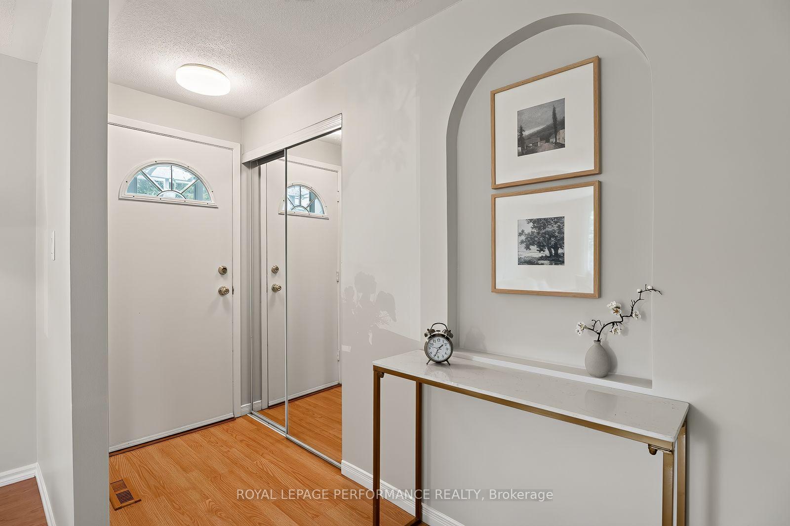 Photo 15 of 2179 Erinbrook Crescent, Ottawa, Sheffield Glen/Industrial Park — HOMEH