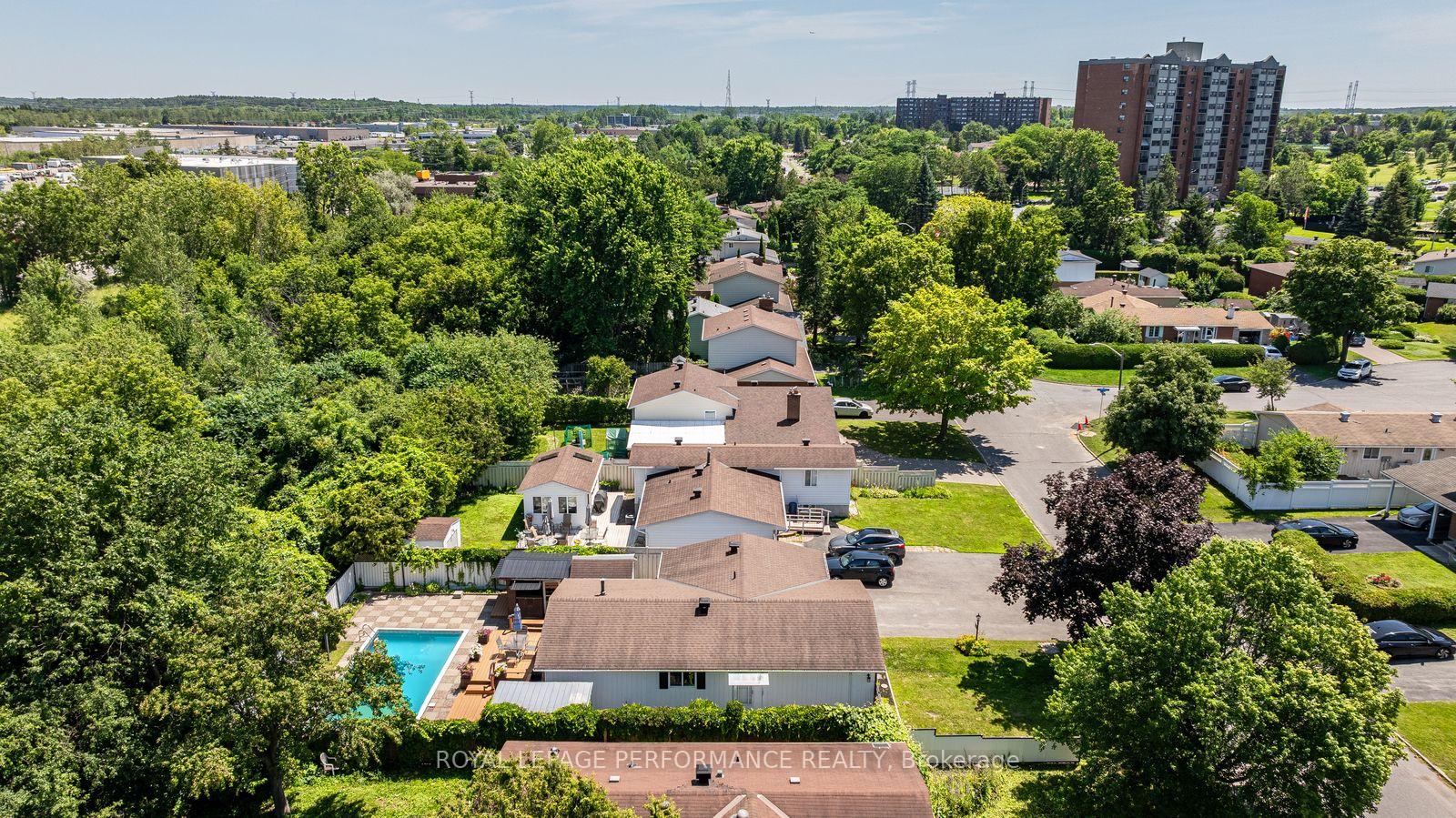Photo 47 of 2179 Erinbrook Crescent, Ottawa, Sheffield Glen/Industrial Park — HOMEH