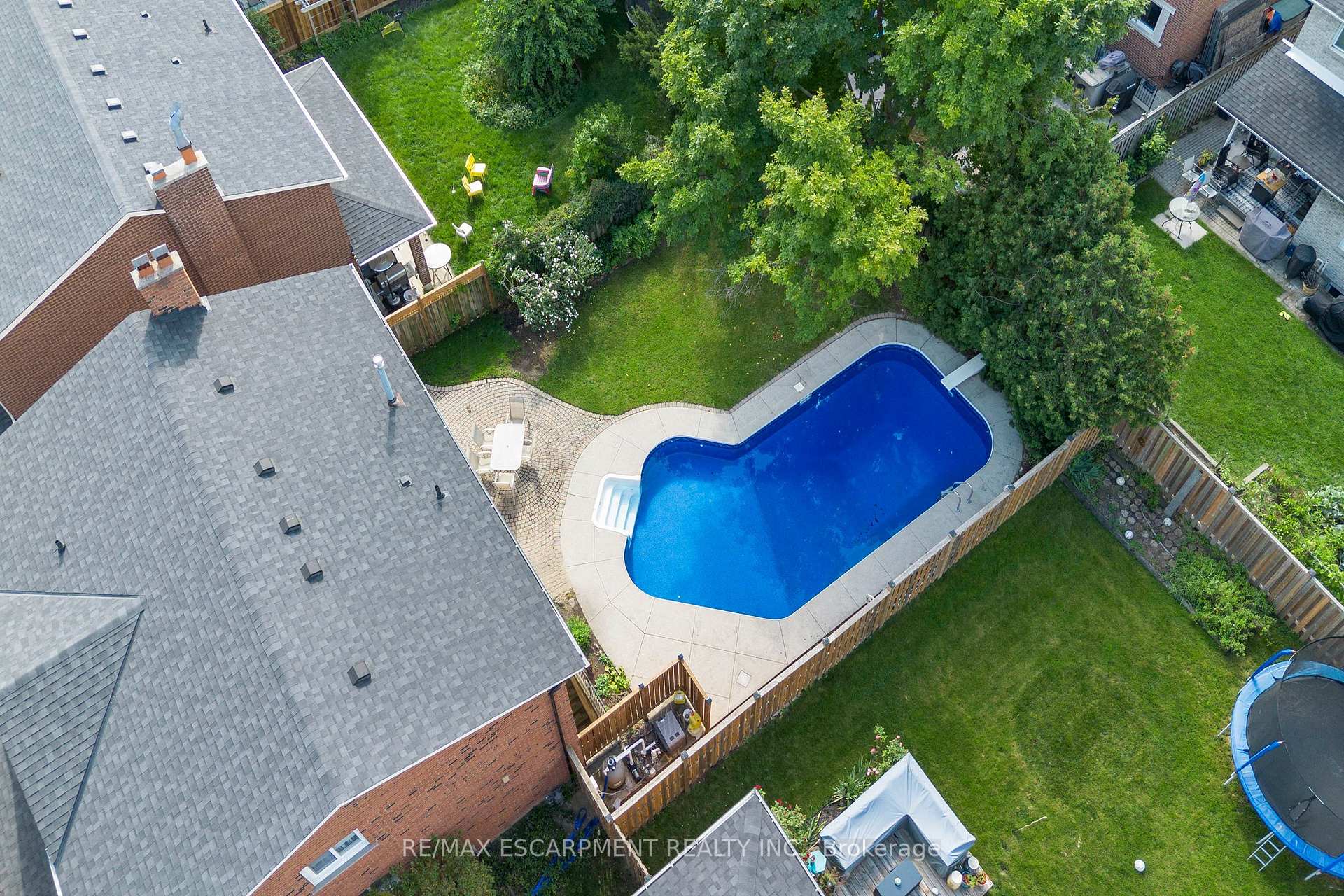 Photo 3 of 1149 Mesa Crescent, Mississauga, Lorne Park — HOMEH