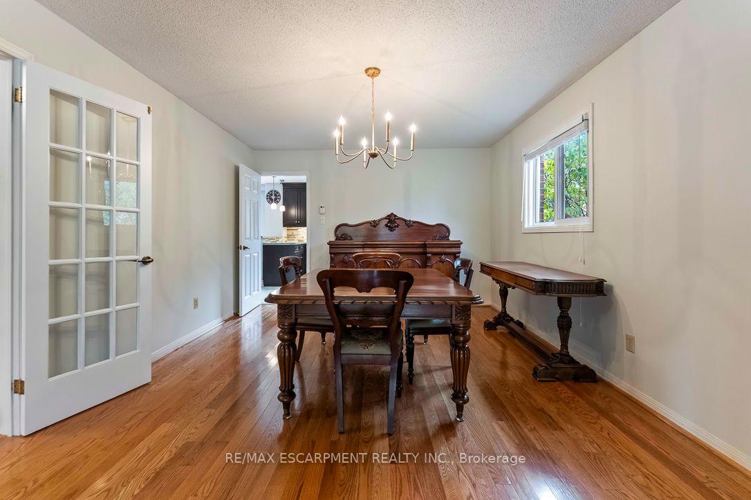 Photo 12 of 1149 Mesa Crescent, Mississauga, Lorne Park — HOMEH