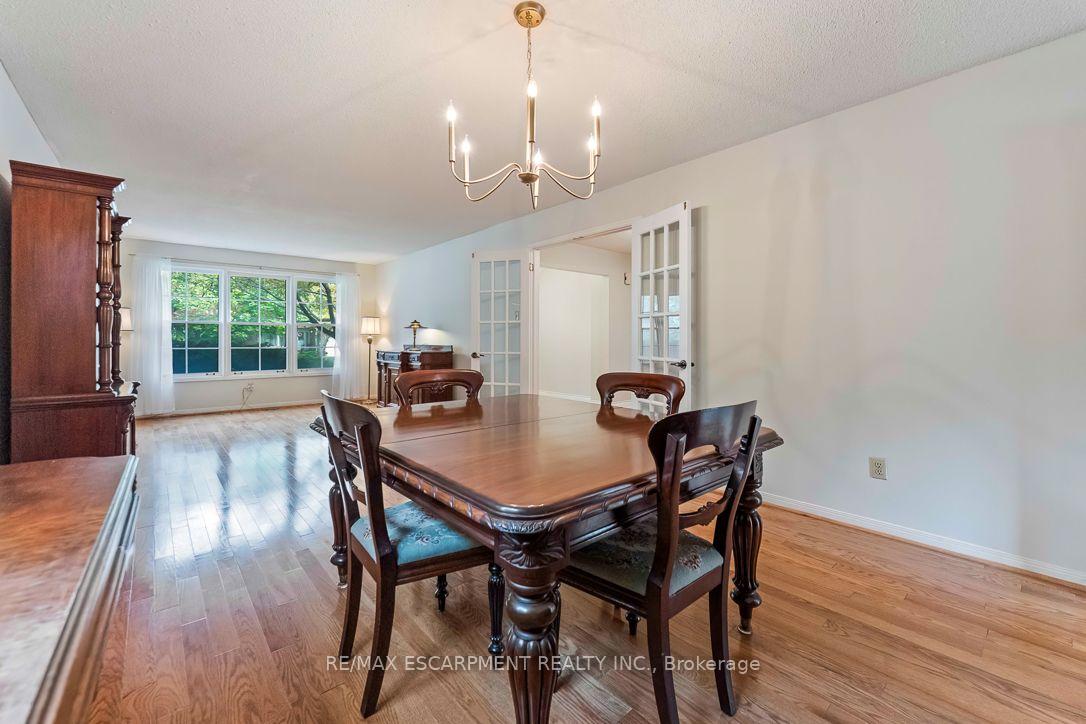 Photo 14 of 1149 Mesa Crescent, Mississauga, Lorne Park — HOMEH
