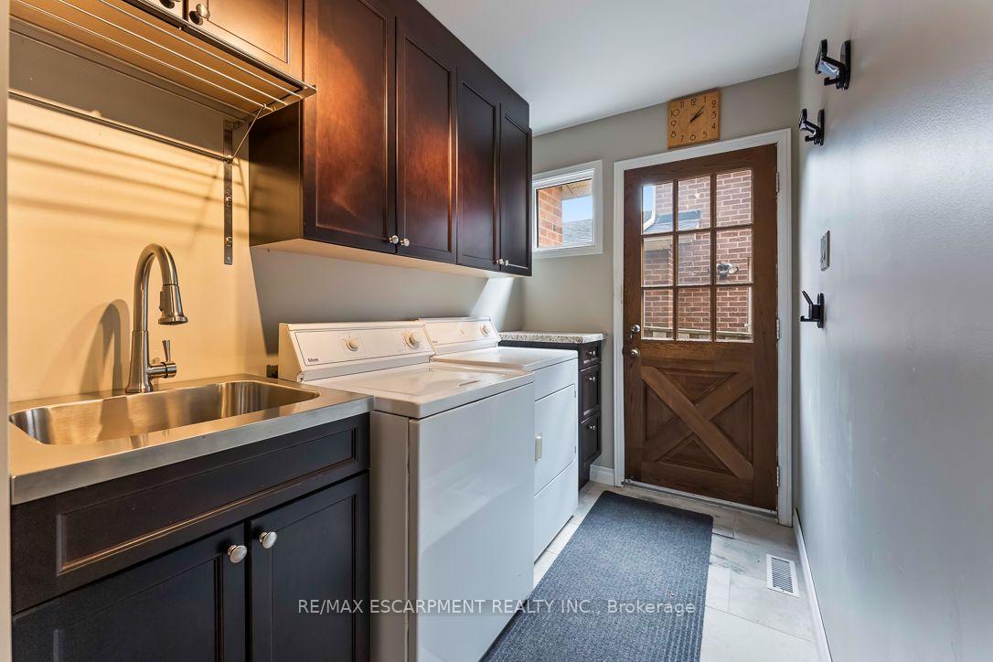 Photo 18 of 1149 Mesa Crescent, Mississauga, Lorne Park — HOMEH