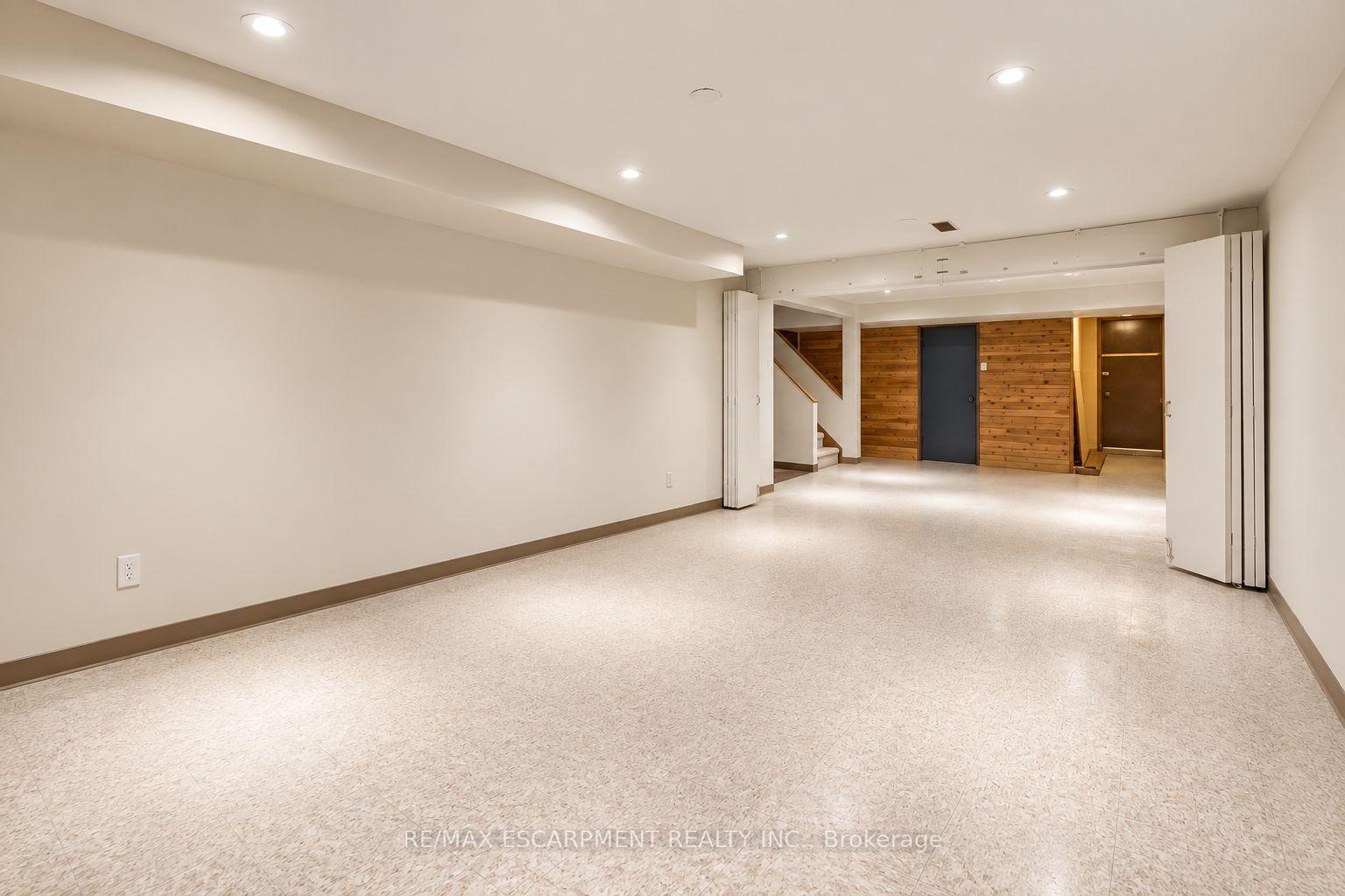 Photo 31 of 1149 Mesa Crescent, Mississauga, Lorne Park — HOMEH