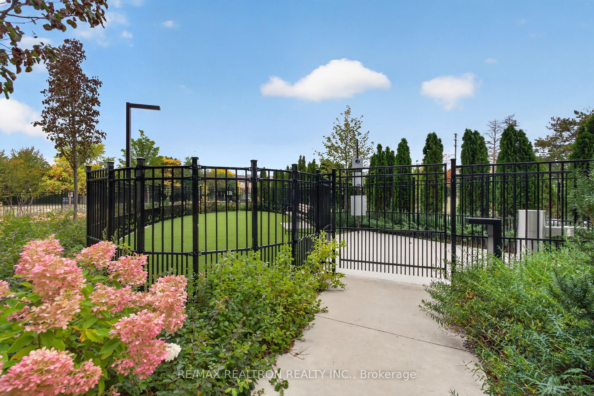 Photo 35 of Unit 108, 397 Royal Orchard Boulevard, Markham, Royal Orchard — HOMEH