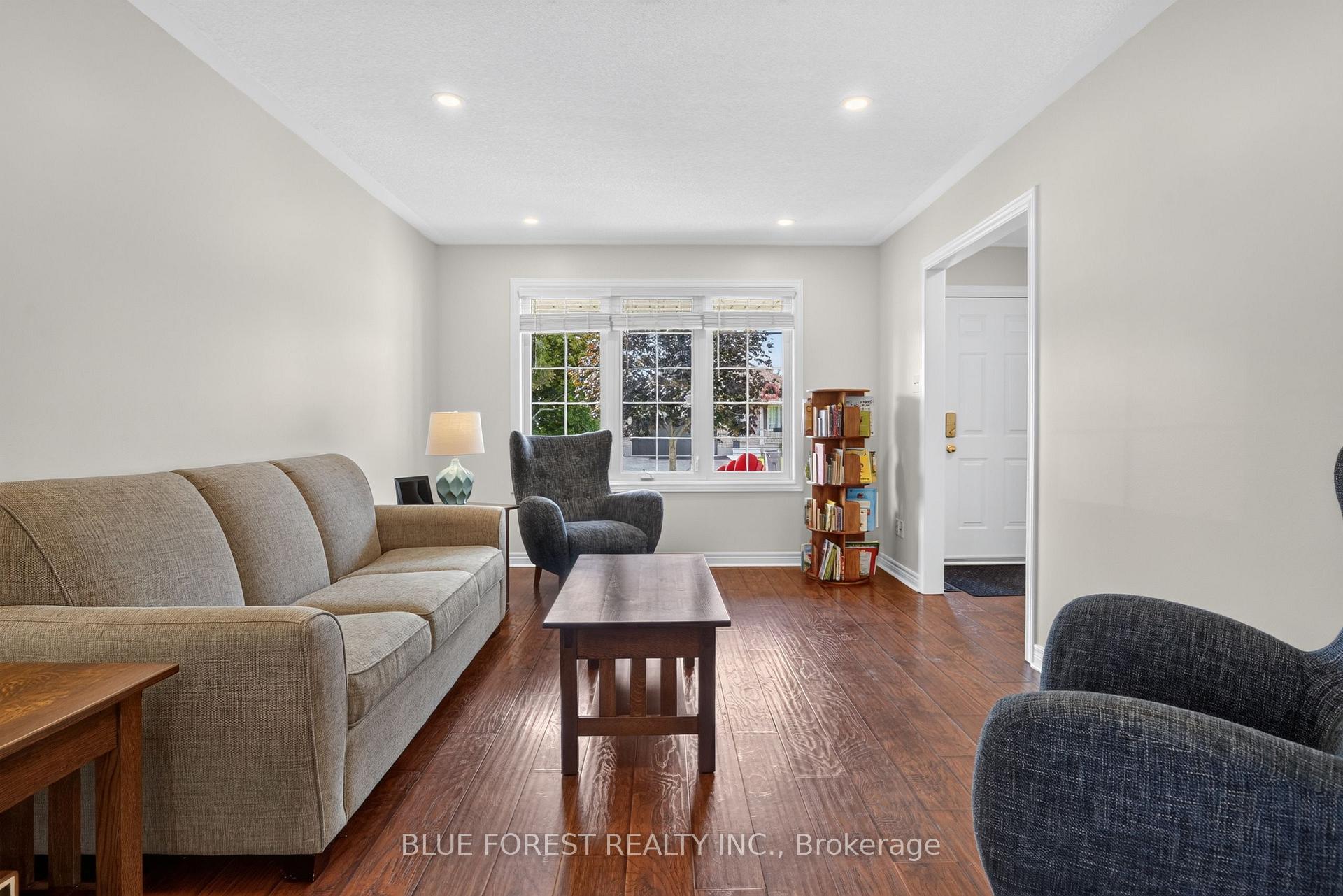 Photo 7 of 11 Edgewell Crescent, Central Elgin, Rural Central Elgin — HOMEH