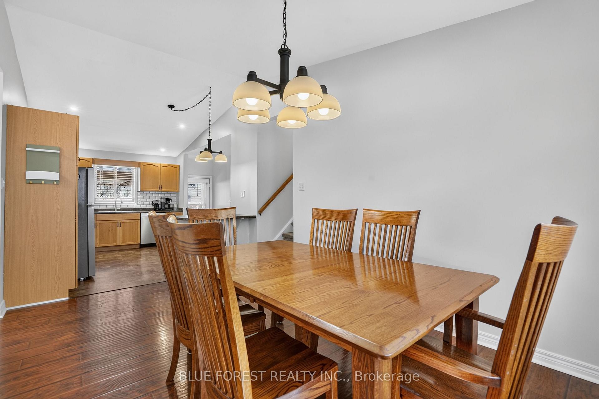 Photo 10 of 11 Edgewell Crescent, Central Elgin, Rural Central Elgin — HOMEH