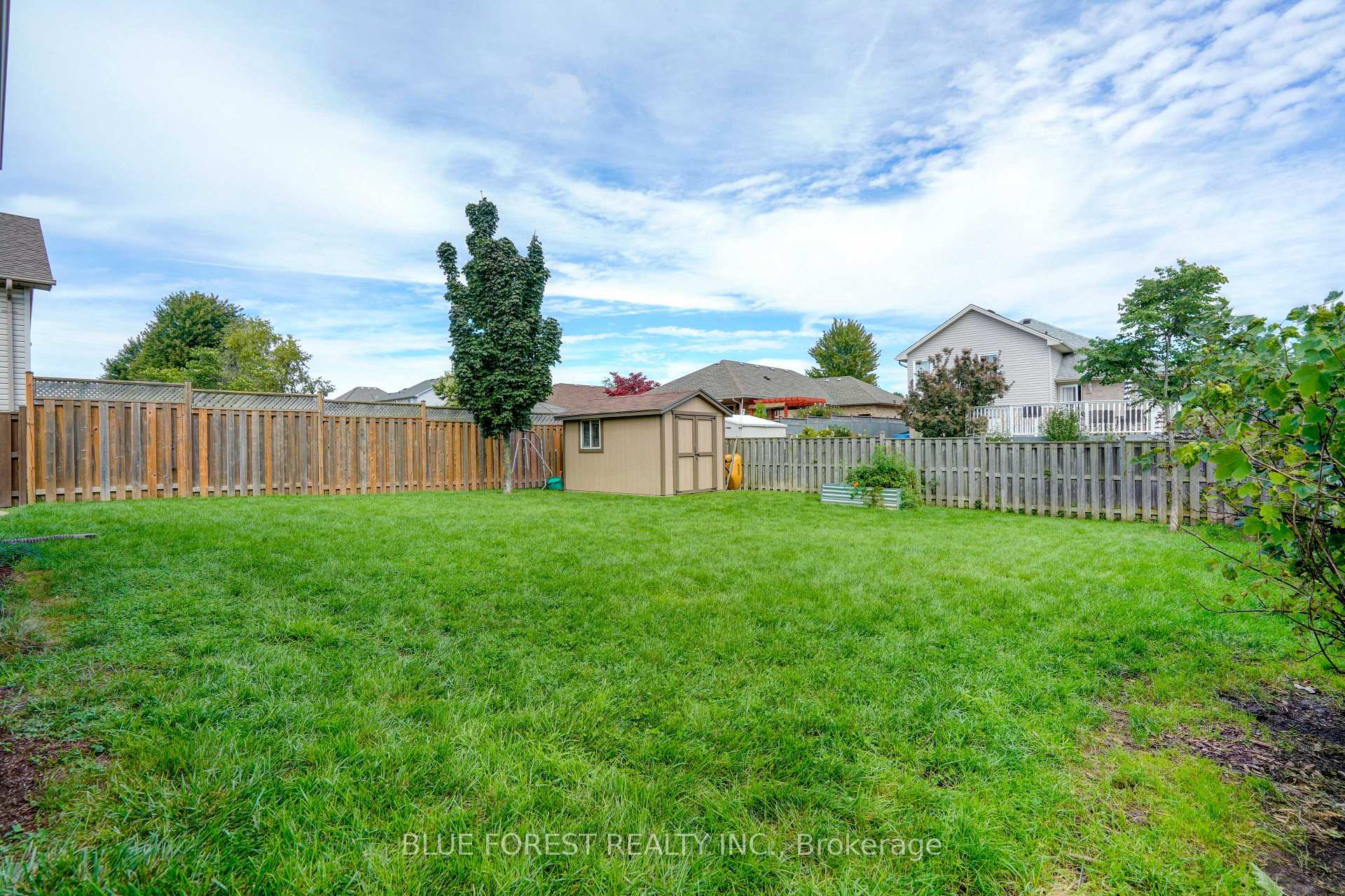 Photo 36 of 11 Edgewell Crescent, Central Elgin, Rural Central Elgin — HOMEH