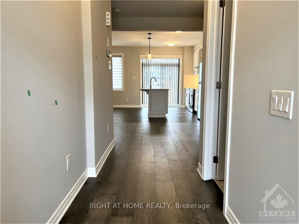 Photo 2 of 681 Allied Mews, Ottawa, Stittsville (North) — HOMEH