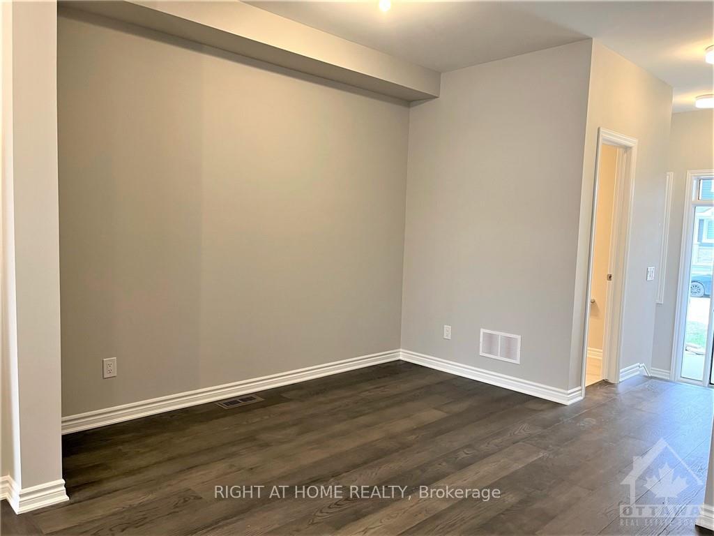 Photo 4 of 681 Allied Mews, Ottawa, Stittsville (North) — HOMEH