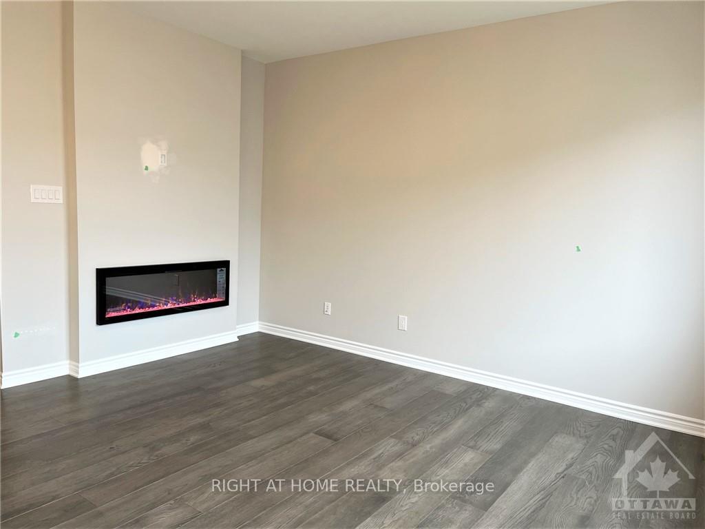 Photo 5 of 681 Allied Mews, Ottawa, Stittsville (North) — HOMEH