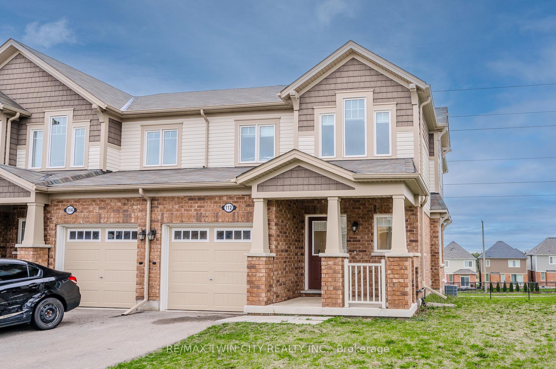 Photo 4 of 112 Watermill Street, Kitchener, Doon South — HOMEH