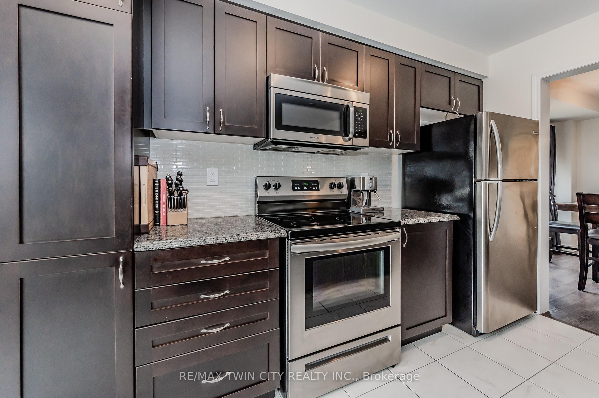 Photo 16 of 112 Watermill Street, Kitchener, Doon South — HOMEH