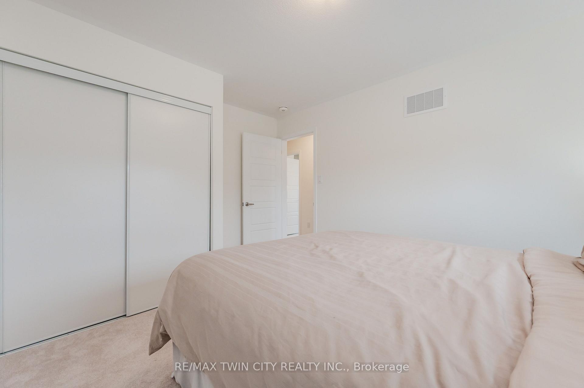 Photo 22 of 112 Watermill Street, Kitchener, Doon South — HOMEH