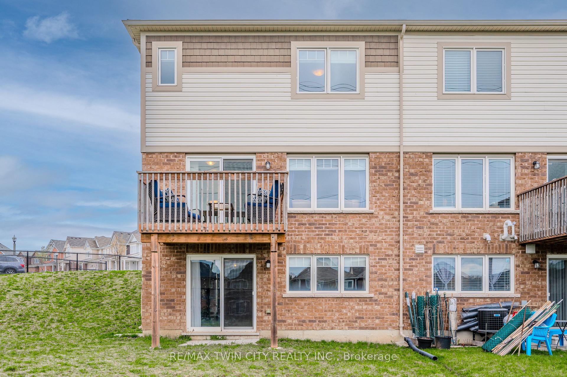 Photo 34 of 112 Watermill Street, Kitchener, Doon South — HOMEH