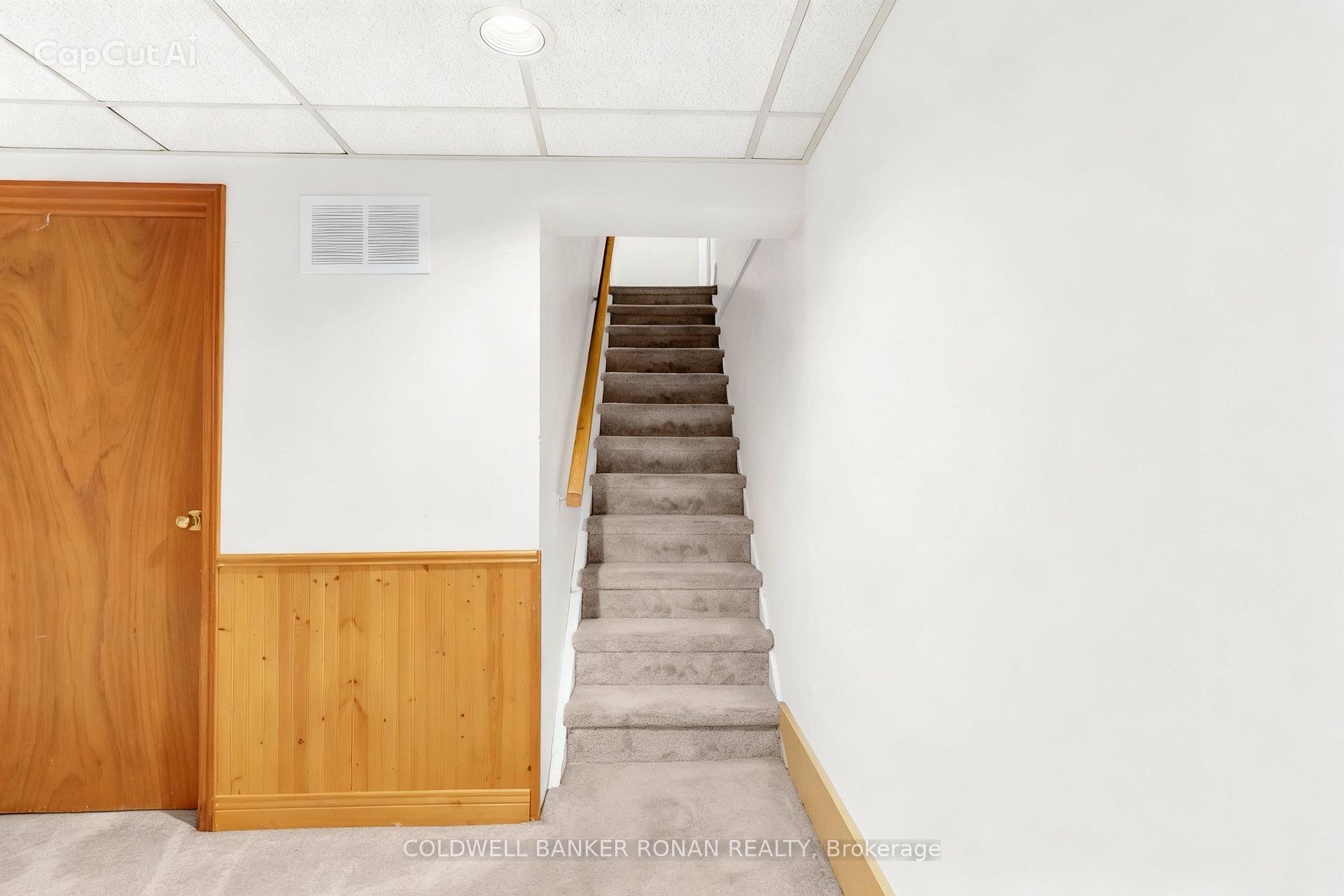 Photo 24 of 506 Main Street, King, Schomberg — HOMEH