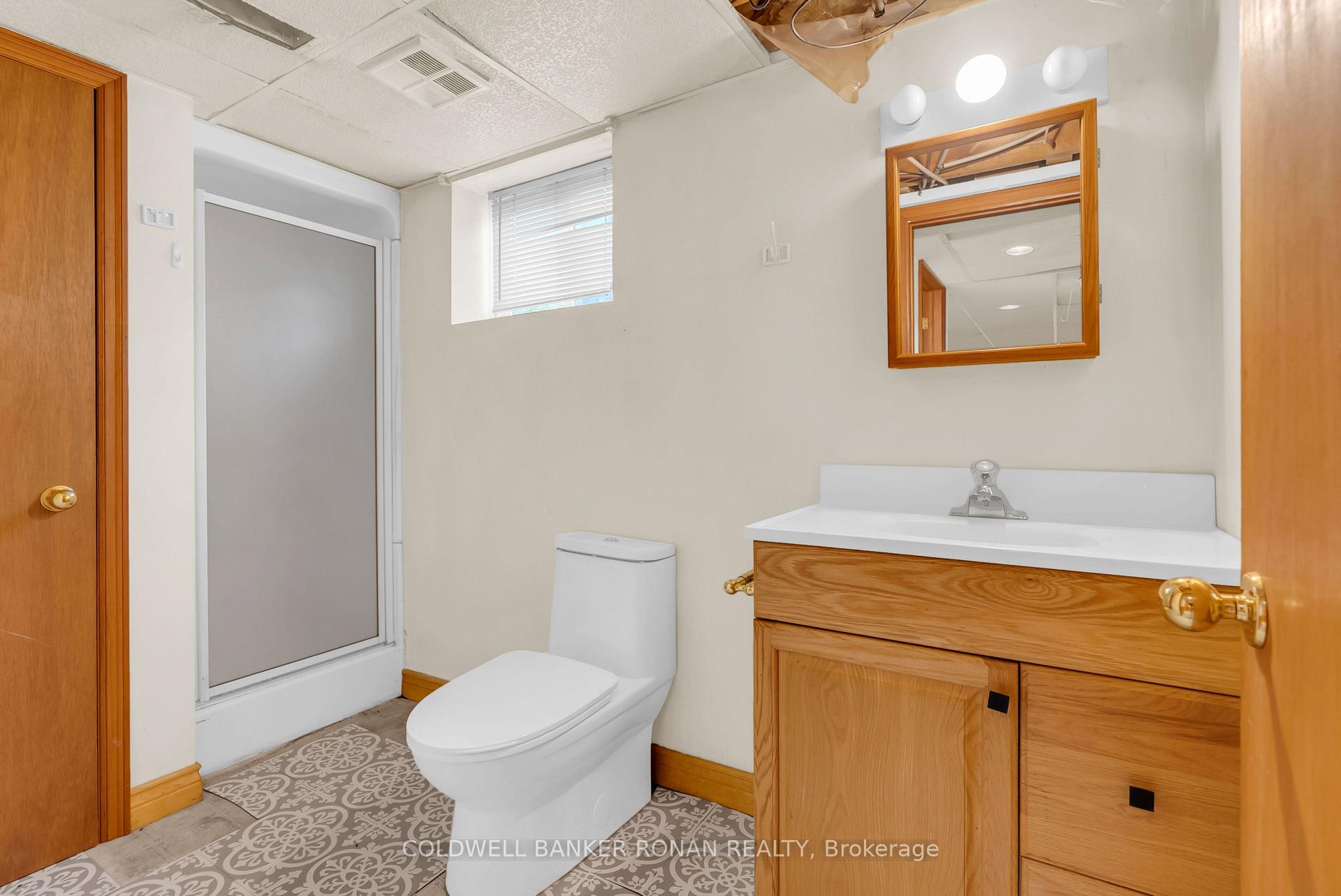 Photo 34 of 506 Main Street, King, Schomberg — HOMEH