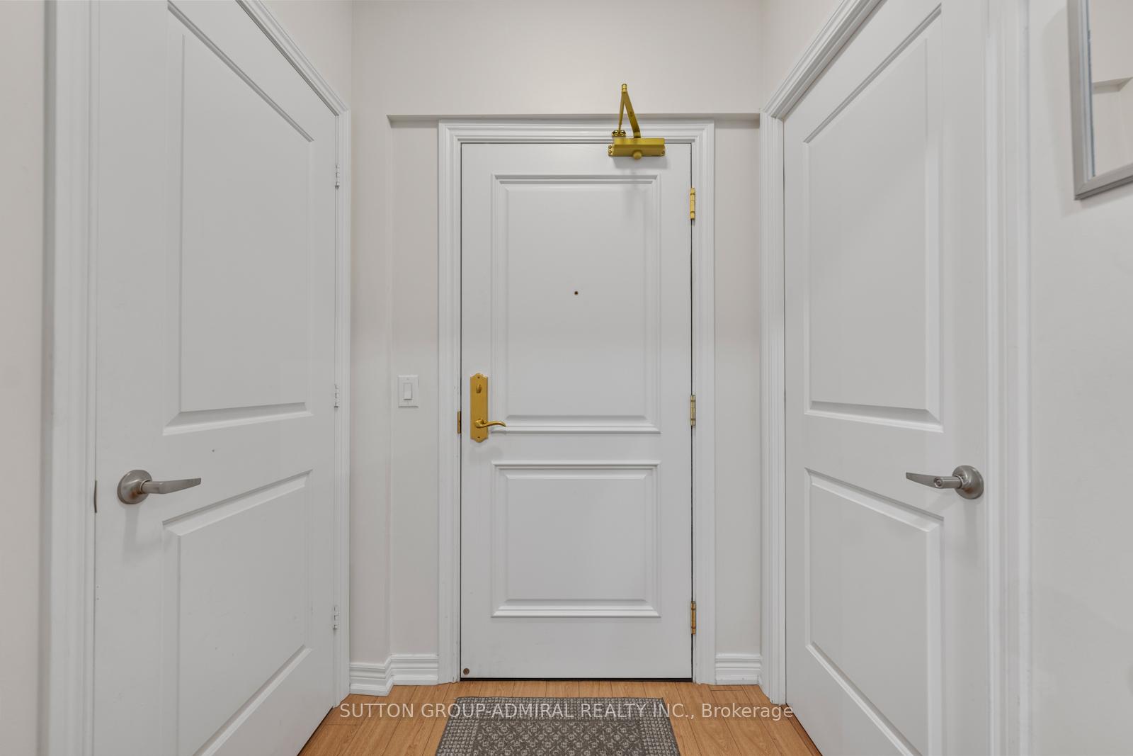 Photo 6 of Unit 215, 9255 Jane Street, Vaughan, Maple — HOMEH