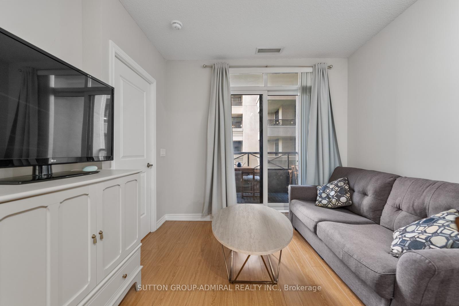 Photo 11 of Unit 215, 9255 Jane Street, Vaughan, Maple — HOMEH