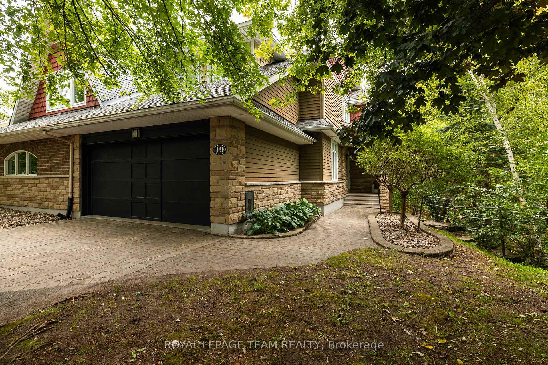 Photo of 19 Creeks End Lane