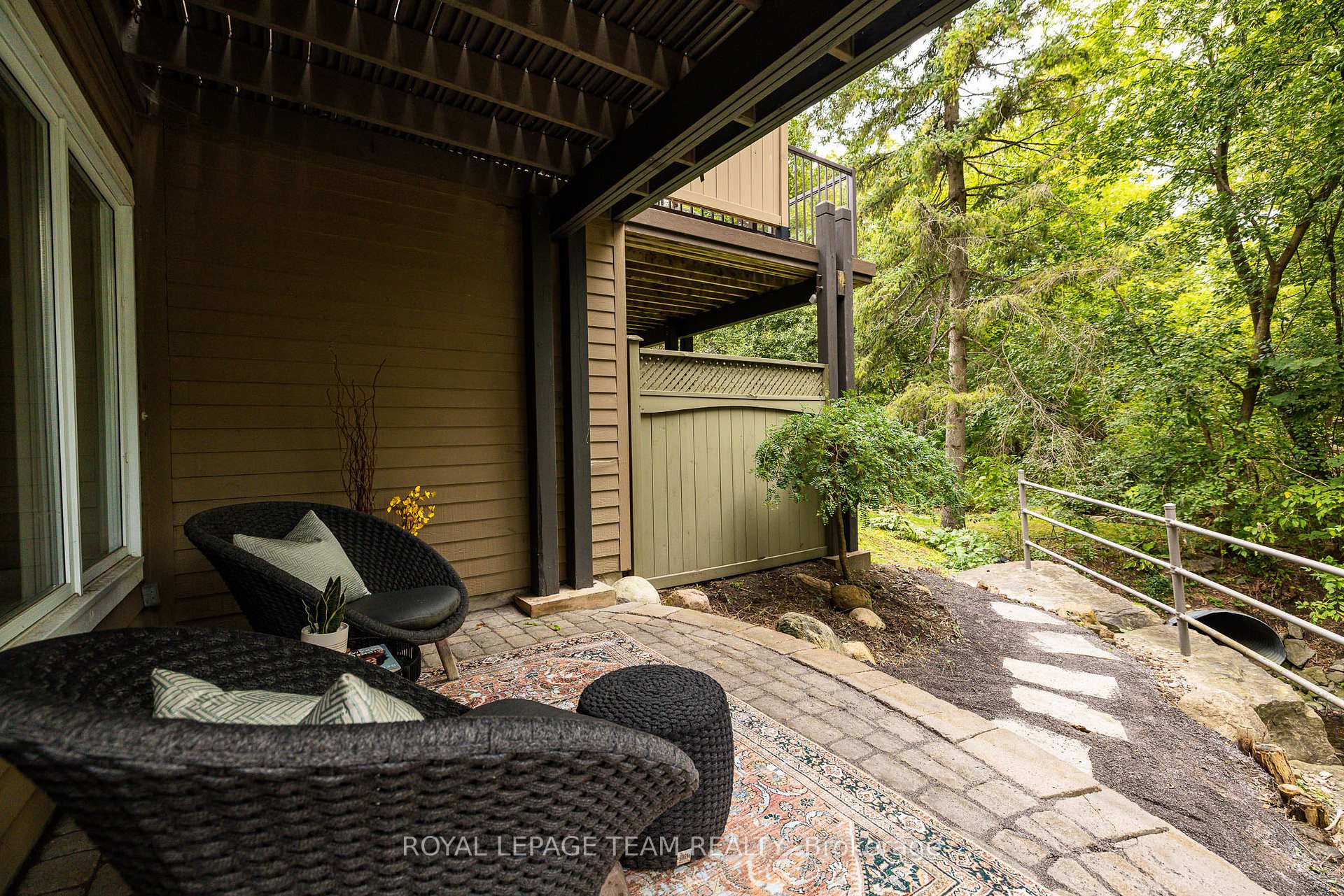 Photo 43 of 19 Creeks End Lane, Ottawa, Bayshore — HOMEH