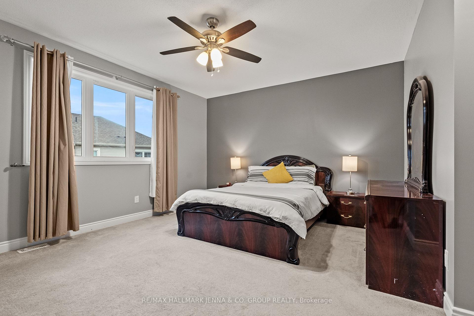 Photo 23 of 803 Logperch Circle, Ottawa, Barrhaven - Half Moon Bay — HOMEH