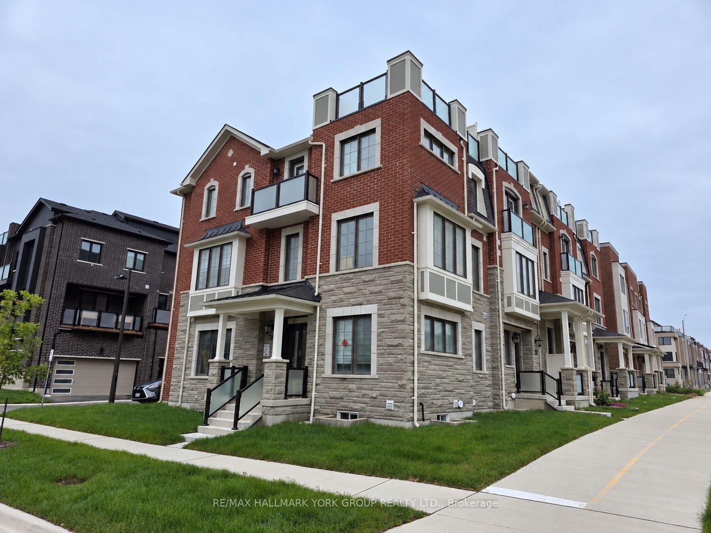 Photo 2 of 76 Greenridge Crescent, Markham, Rural Markham — HOMEH