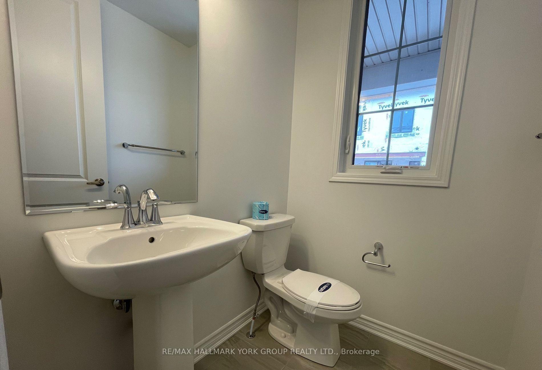 Photo 12 of 76 Greenridge Crescent, Markham, Rural Markham — HOMEH