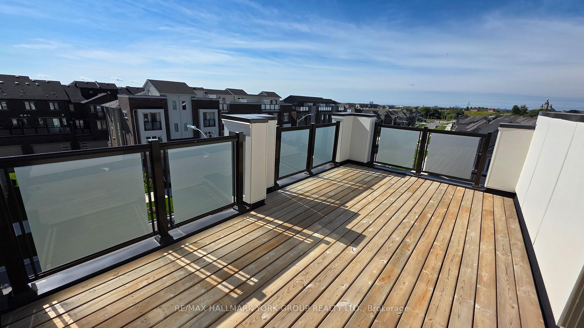 Photo 18 of 76 Greenridge Crescent, Markham, Rural Markham — HOMEH
