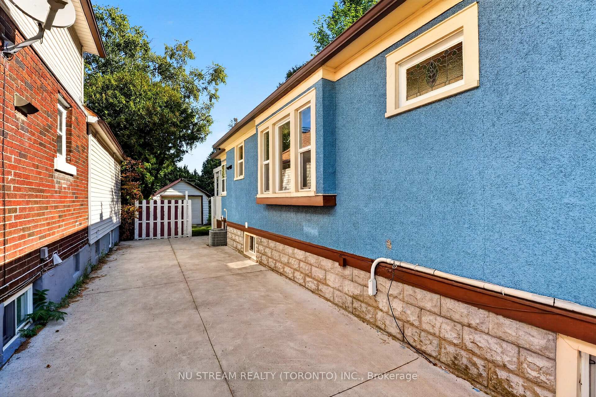 Photo 49 of 9 Manning Street, St. Catharines, E. Chester — HOMEH