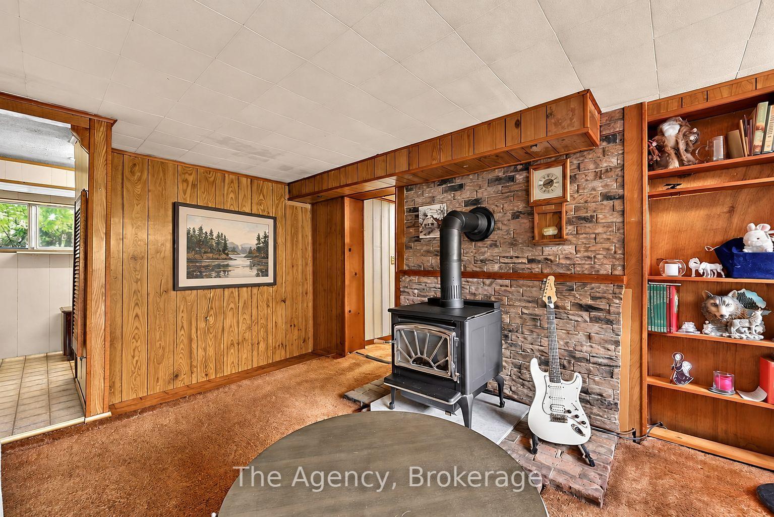 Photo 30 of 38 Pine Street, Tay, Waubaushene — HOMEH