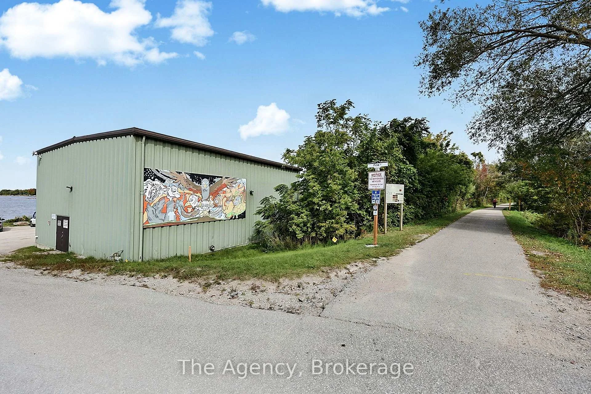 Photo 68 of 38 Pine Street, Tay, Waubaushene — HOMEH