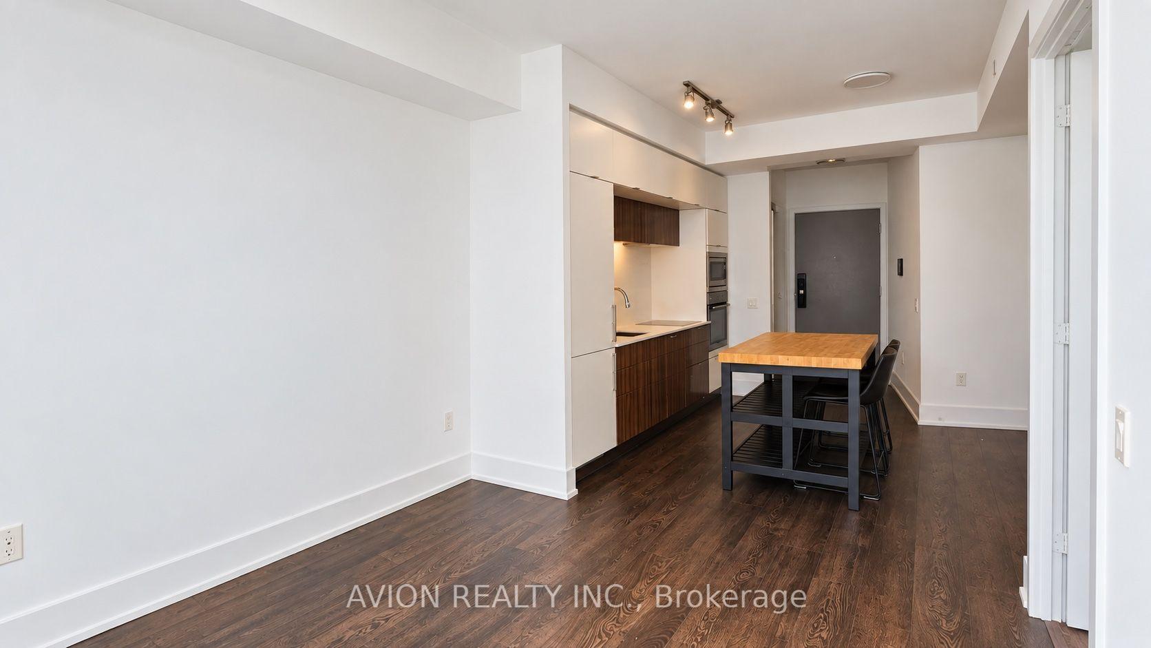 Photo 5 of Unit 3008, 10 York Street, Toronto, Waterfront Communities — HOMEH