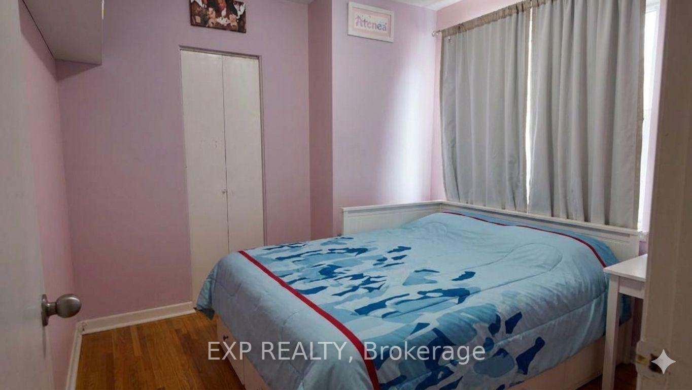 Photo 9 of 23 Chapman Avenue, Toronto, O'Connor-Parkview — HOMEH